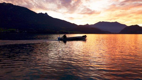 Bild 1 von 3: Sonnenuntergang am Wolfgangsee.