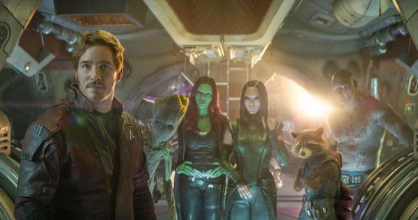 Bild 1 von 22: Im Bild: Chris Pratt (Peter Quill / Star-Lord), Groot, Zoe Saldana (Gamora), Pom Klementieff (Mantis), Rocket, Dave Bautista (Drax).