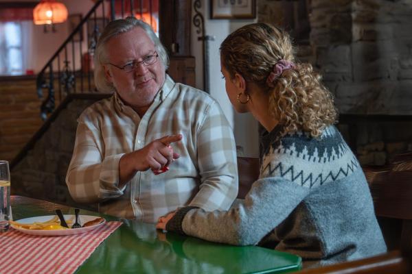 Bild 1 von 24: Im Bild: Gregor Seberg (Schiesstl), Anna Thunhart (Steffi Strobl):