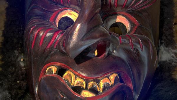 Bild 1 von 6: Im Bild: Krampusmaske.