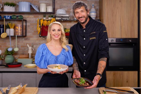 Bild 1 von 11: Im Bild: Silvia Schneider, Patrick Paß (\