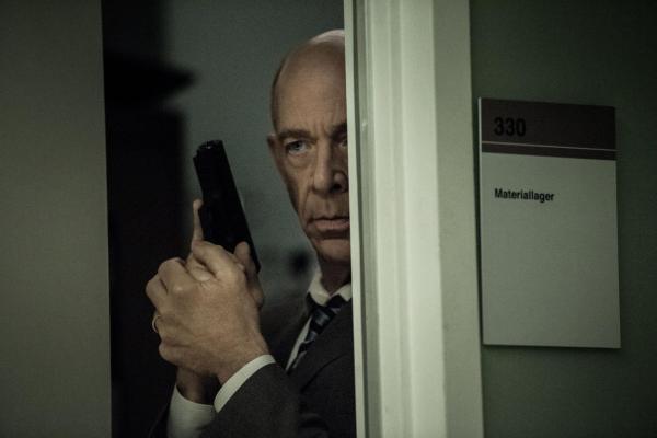 Bild 1 von 8: Howard (J.K. Simmons)