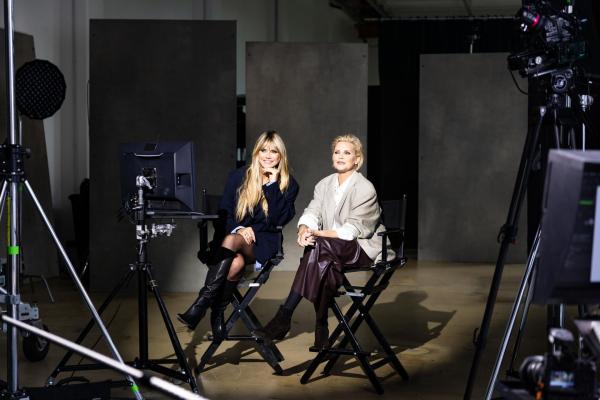 Bild 1 von 2: Heidi Klum (l.); Nadja Auermann (r.)