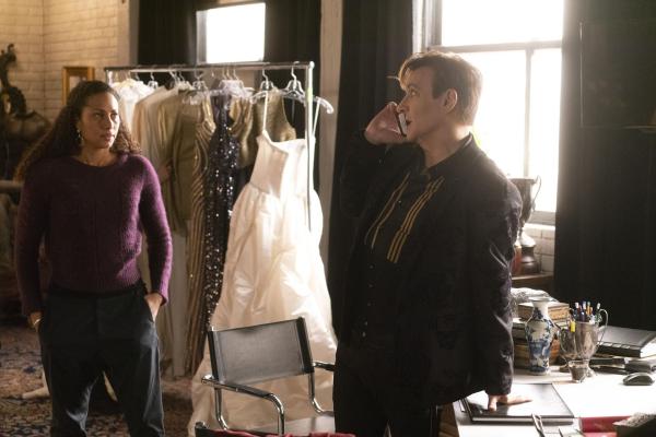 Bild 1 von 11: Regina Howard (Christina Moses)