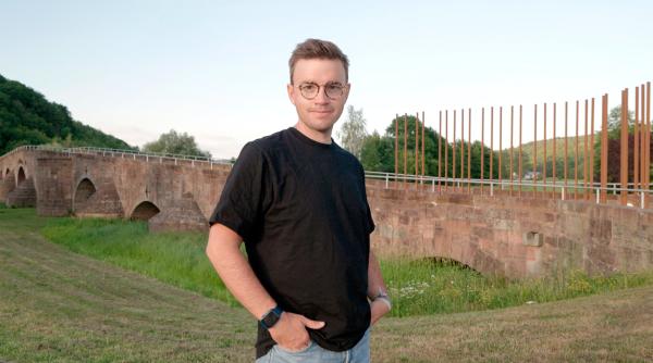 Bild 1 von 5: 