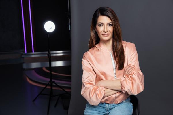 Bild 1 von 8: Linda Zervakis