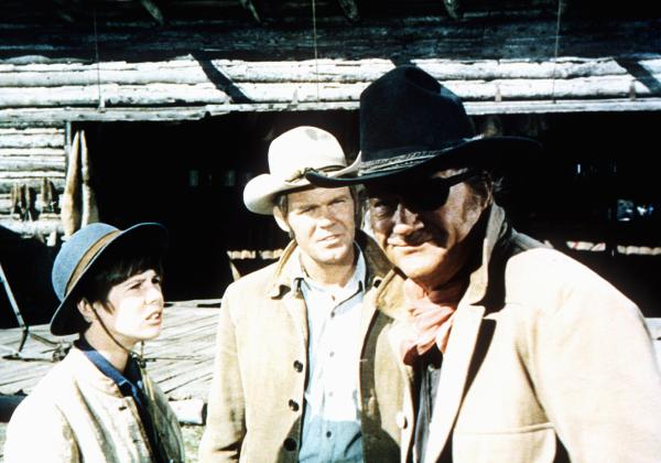 Bild 1 von 9: John Wayne (r.)