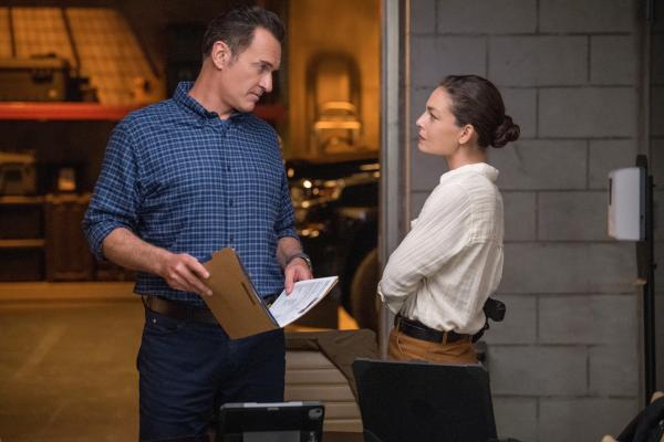 Bild 1 von 8: Supervisory Special Agent Jess LaCroix (Julian McMahon, l.); Special Agent Kristin Gaines (Alexa Davalos, r.)