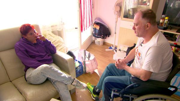 Armes Deutschland - Stempeln oder abrackern? - Abschied vom Kölnberg -  Serie / Doku-Soap