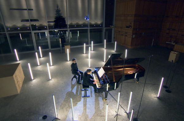 Bild 1 von 3: Der Pianist Pierre-Laurent Aimard spielt Auszüge aus dem \