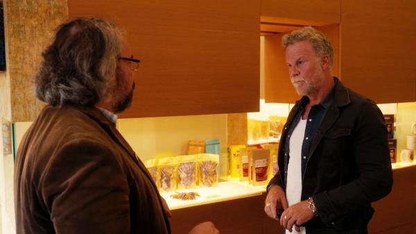 Bild 1 von 4: Jenke von Wilmsdorff (r.)