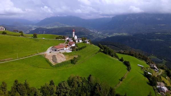Bild 1 von 7: .