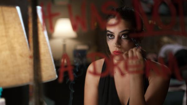 Bild 1 von 6: Genesis (Lorenza Izzo)