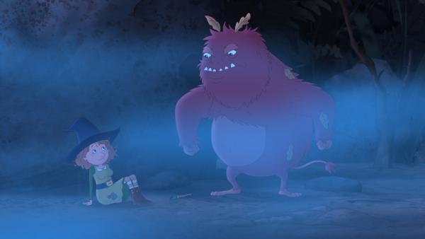 Bild 1 von 4: Vor ein bisschen Nebel fürchtet sich der Schrat Dornwald nicht.