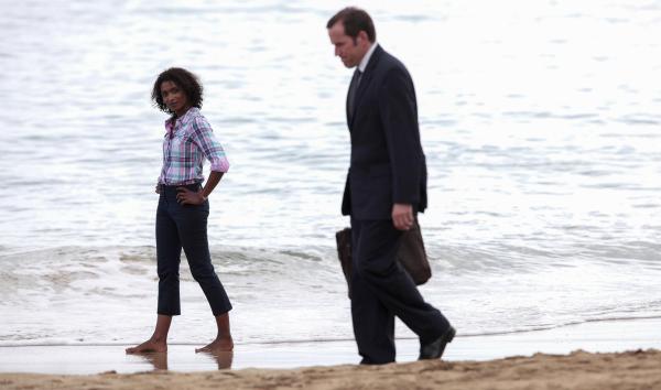 Bild 1 von 24: Im Bild: Sara Martins (Det. Serg. Camille Bordey), Ben Miller (Det. Insp. Richard Poole).