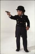 Hervé Villechaize in: James Bond 007 - Der Mann mit dem goldenen Colt