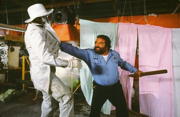 Bild 1 von 5: Sheriff Hall (Bud Spencer, r.)