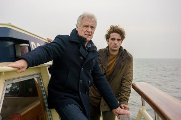 Bild 1 von 12: Robert Atzorn, Oliver Wnuk.