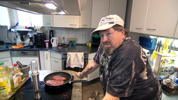 Bild 1 von 3: Willy (62)