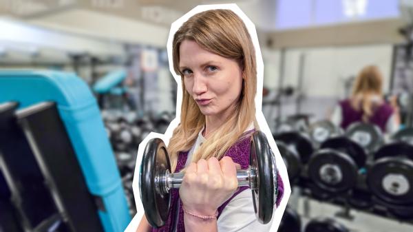 Bild 1 von 2: Krafttraining im Jugendalter- ist das gesund? Reporterin Jana findet es in der neuen neuneinhalb Folge heraus!