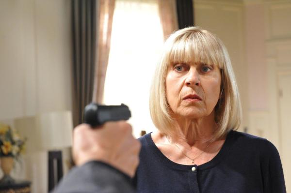 Bild 1 von 11: Charlotte (Mona Seefried)