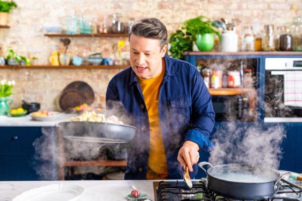 Bild 1 von 14: Im Bild: Jamie Oliver.