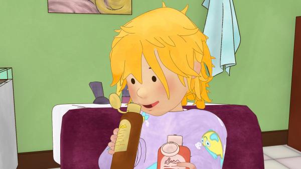 Bild 1 von 3: Das Shampoo riecht gut.