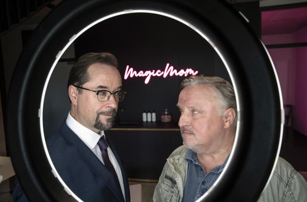 Bild 1 von 4: v.li.n.re.: Boerne (Jan Josef Liefers) und Thiel (Axel Prahl)