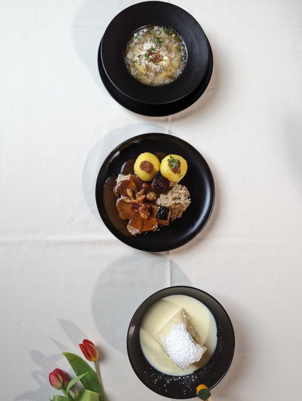 Bild 1 von 21: Das Menü im Köchlin.