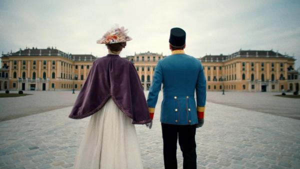 Bild 1 von 11: Im Bild: Simon Brader und Stephanie Lexer als Franz Ferdinand & Sophie Chotek.
