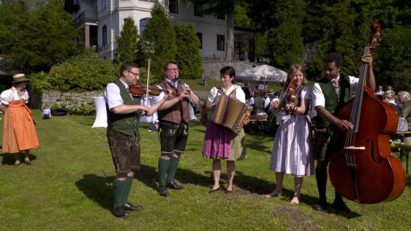 Bild 1 von 18: Im Bild: Narzissenfest.