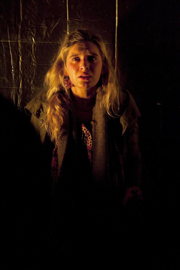 Bild 1 von 15: Ihr Leben steht auf dem Spiel: Bobby (Ariana Savalas) ...