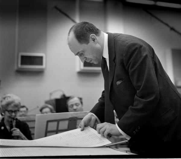 Bild 1 von 13: Im Bild: Der französische Komponist und Dirigent Pierre Boulez.