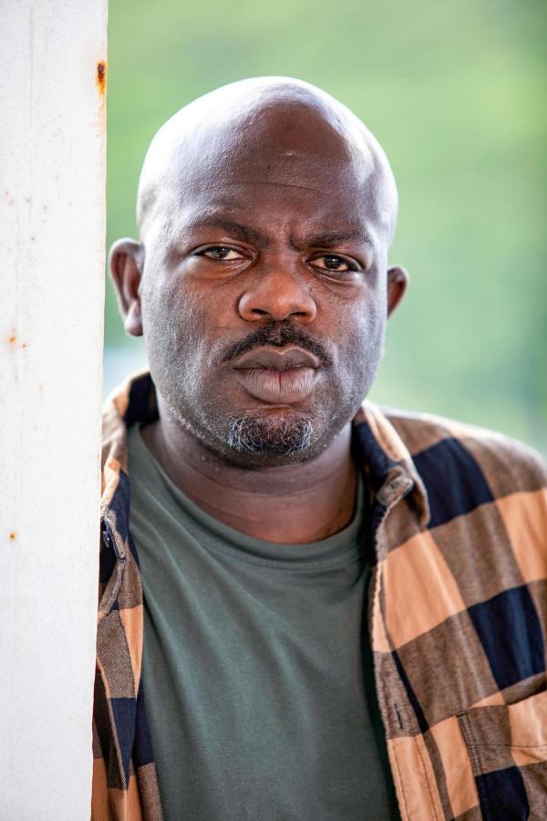 Bild 1 von 10: Im Bild: Anthony Adjekum (Jacob Roach).