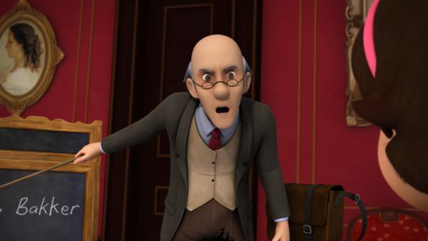 Bild 1 von 3: Herr Bahner korrigiert Heidi streng.