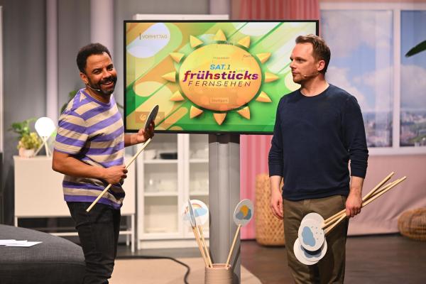 Bild 1 von 11: Simon Pearce (l.); Ralf Schmitz (r.)