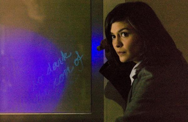 Bild 1 von 19: Sophie Neuvet (Audrey Tautou) ist Kryptologin der Pariser Polizei. Bei der Untersuchung des Mordes an ihrem Großvater Jacques Saunière erfährt die Französin, dass dieser ihr noch vor seinem Tod eine ganz besondere Botschaft hinterlassen hat ...