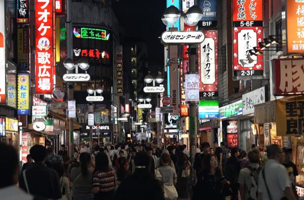 Bild 1 von 3: In Tokio: der Spion, der aus der Kälte kam