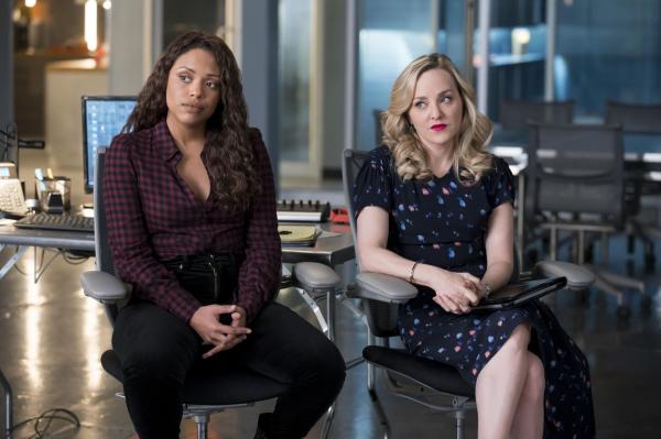 Bild 1 von 10: Danny James (Jaime Lee Kirchner, l.); Marissa Morgan (Geneva Carr, r.)