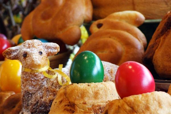 Bild 1 von 6: Im Bild: Osterarrangement in Bäckerei Peterlin in Ferlach, Südkärnten.