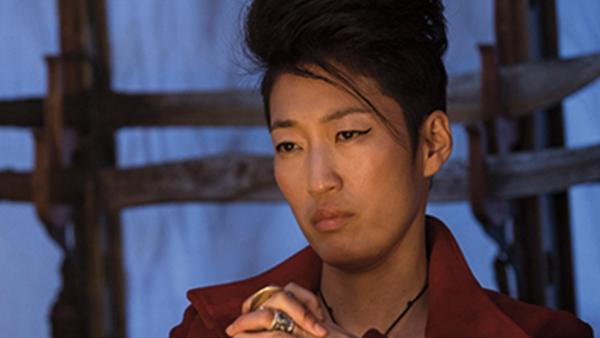 Bild 1 von 7: Anna Fang (Jihae Kim)