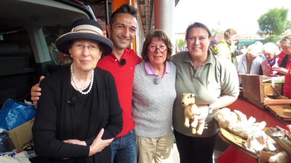 Bild 1 von 4: V.li. Heide Simonis, Mauro Corradino (Moderator), Gisela Bloeck und Verena Bloeck