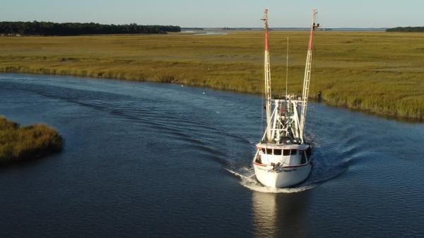 Bild 1 von 6: Shrimp-Boot der Familie Reaves in Beaufort, South Carolina.