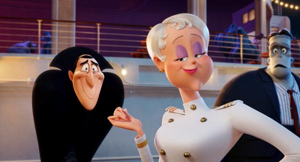 Bild 1 von 5: Dracula (Adam Sandler) and Ericka (Kathryn Hahn) in Sony Pictures Animation's HOTEL TRANSYLVANIA 3: SUMMER VACATION.