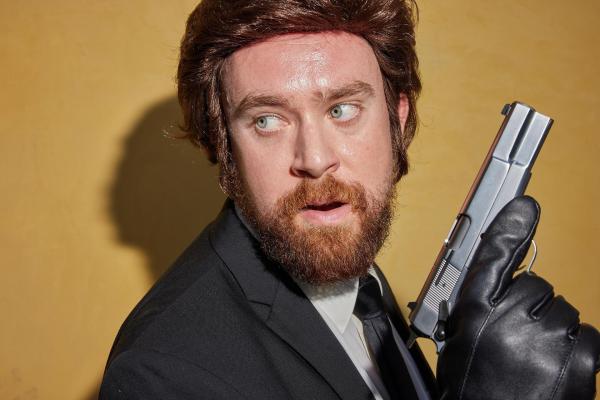 Bild 1 von 9: Spektakuläre Raubüberfälle mit Pierce Brosnan