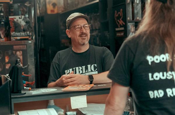 Bild 1 von 3: Fernsehkoch Tim Mälzer stellt in seinem Hamburger Restaurant \