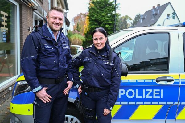 Bild 1 von 12: Michael Smolik (l.); Melina Hoffmann (r.)