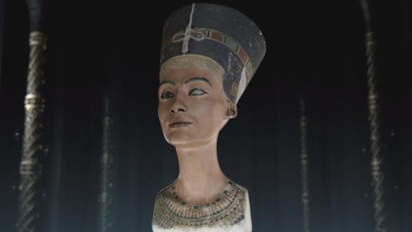 Bild 1 von 3: Zu schön, um wahr zu sein? Was ist das Geheimnis der Nofretete-Skulptur?