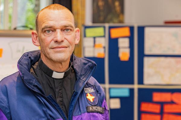 Bild 1 von 3: Seit 2013 ist Albrecht Roebke hauptamtlicher Koordinator der Notfallseelsorge in der Region Bonn und Rhein-Sieg-Kreis.