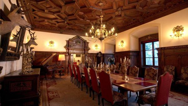 Bild 1 von 18: Im Bild: Schloss Enzesfeld.